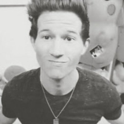 I share my life on youtube. New videos every sunday! Go buy his
song on Itunes its called Ordinary! http://t.co/lUTAl5STki