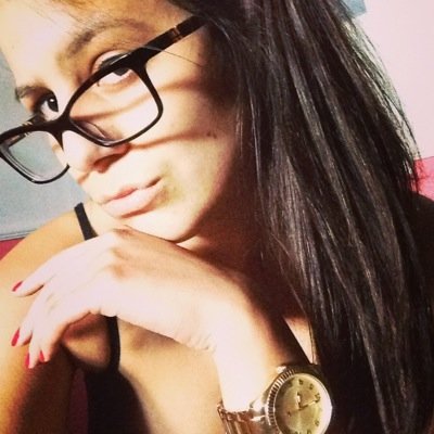 “Sou um pouco de todos que conheci, um pouco dos lugares que fui, um pouco das saudades que deixei e sou muito das coisas que gostei (…)”