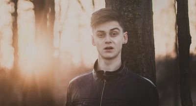 _Feel_to_write's profile picture. 