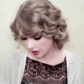 Taylor Swift , The Vamps, Mcfly, Demi , Ariana ,a lot of Bands, Books, TVD In Love with places I've never been and people I've never met (: #Swiftiefamily