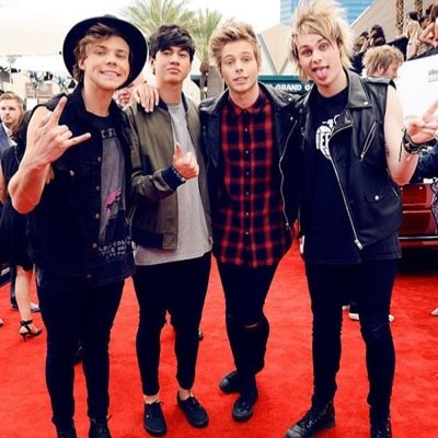 please follow @admireharold :)