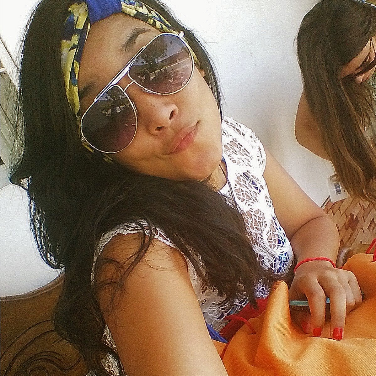 18. instagram: victorialucia17. Estudiante de Derecho.