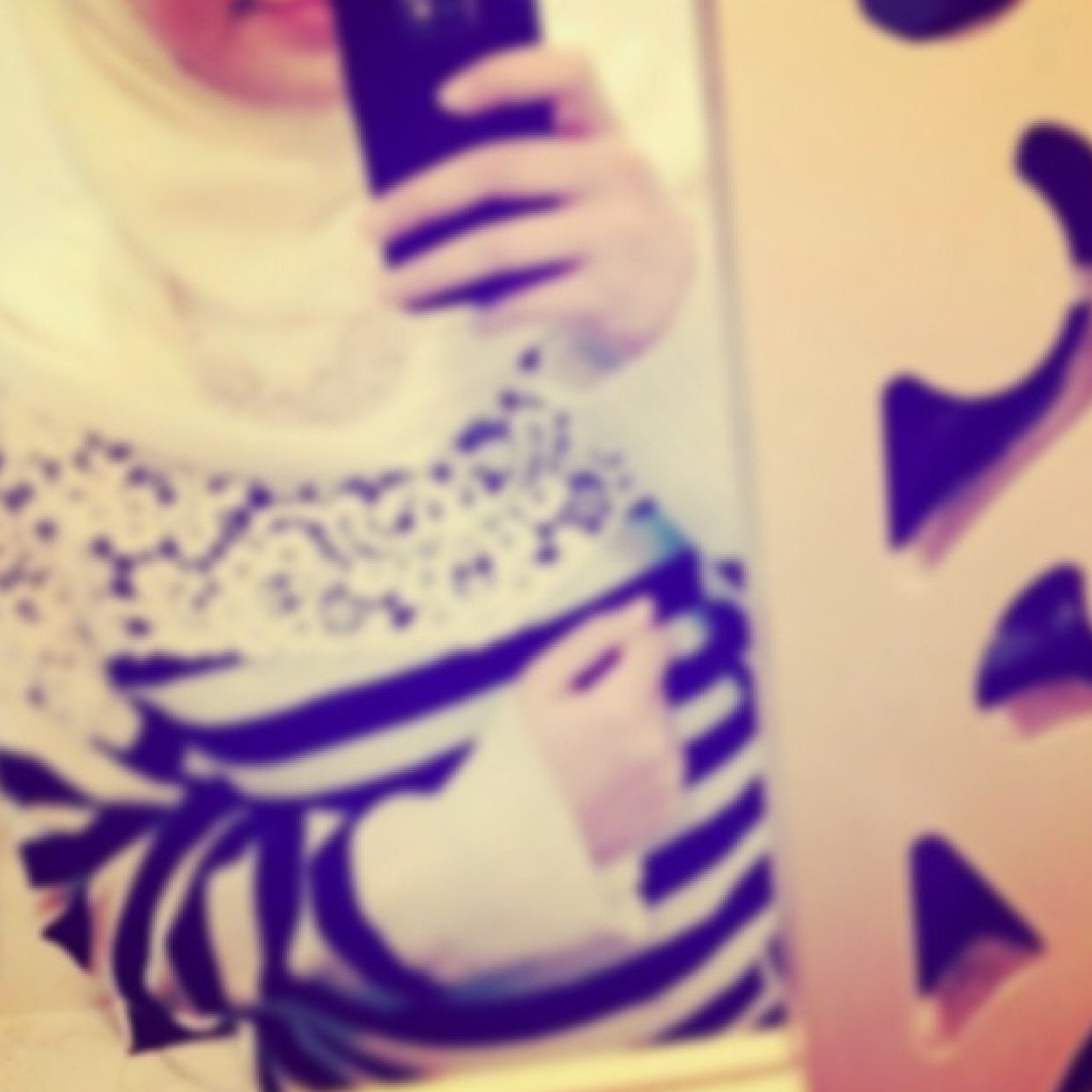 Libyan ✌️|a writer | video-game freak | future doctor | #taken by the man of my dreams ❤️