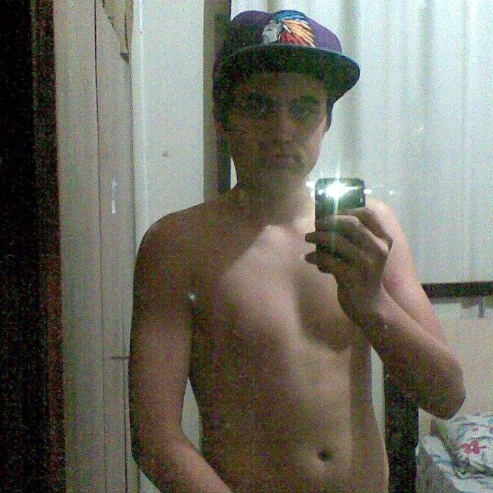 Sou tipo, cara normal, mais estranho