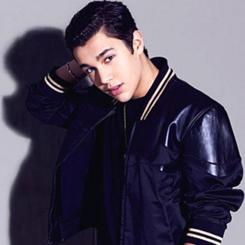 @AustinMahone love you♥ /#mahomiess #follow me / RT&FAV/ bae