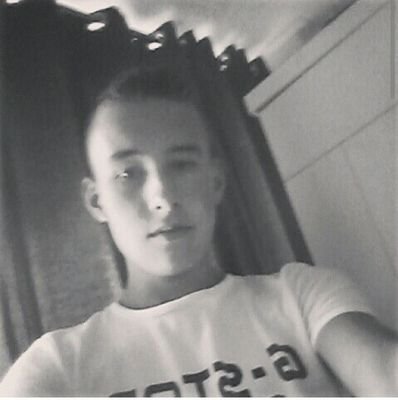 SkiezoIgor's profile picture. 