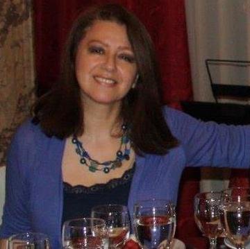 Psicóloga/Psicoanalista en español y francés.
Co-Directora de la Revista 