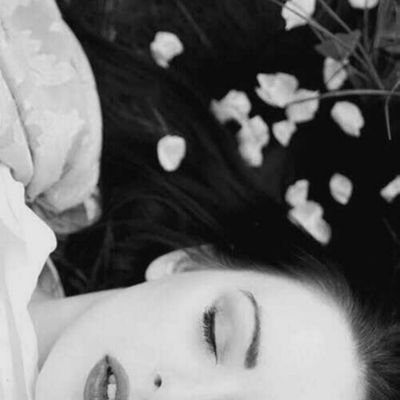 Black & White ~ http://t.co/pnXoxbenLV ~ http://t.co/ktvTbKQtUQ