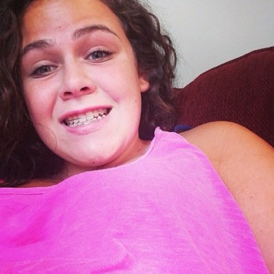 miaenders's profile picture. 