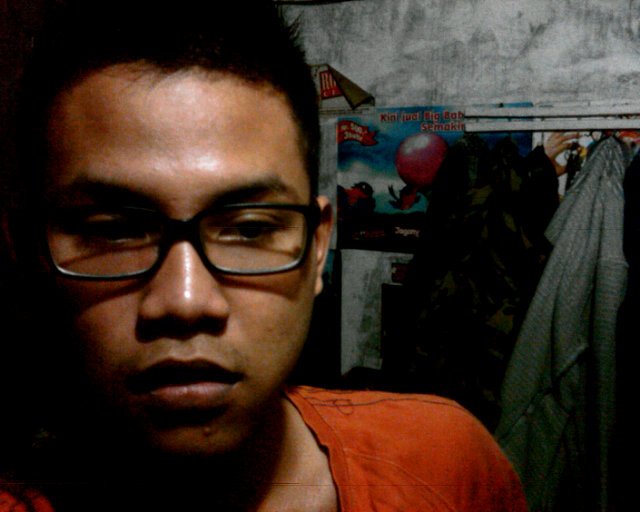 Ibnu_toibi's profile picture. Batang, 7-10-94. GF : Vega Ersivita Sari. Minat jadi pedagang sukses