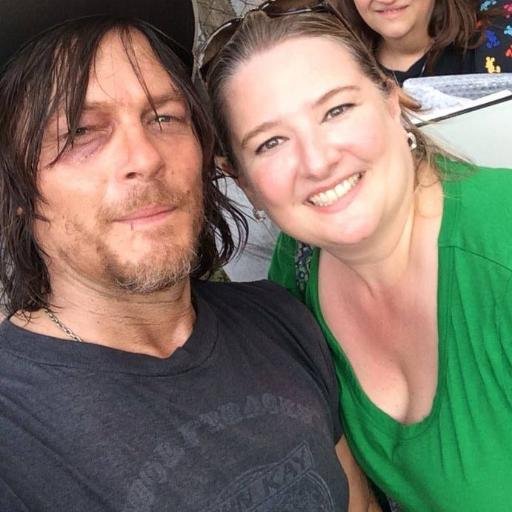 TWD fanatic. Dawg Fan & Geek!