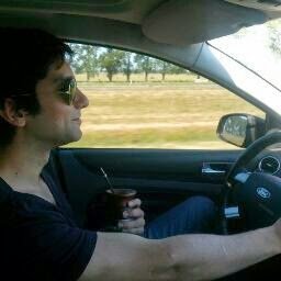 fer_tola's profile picture. 