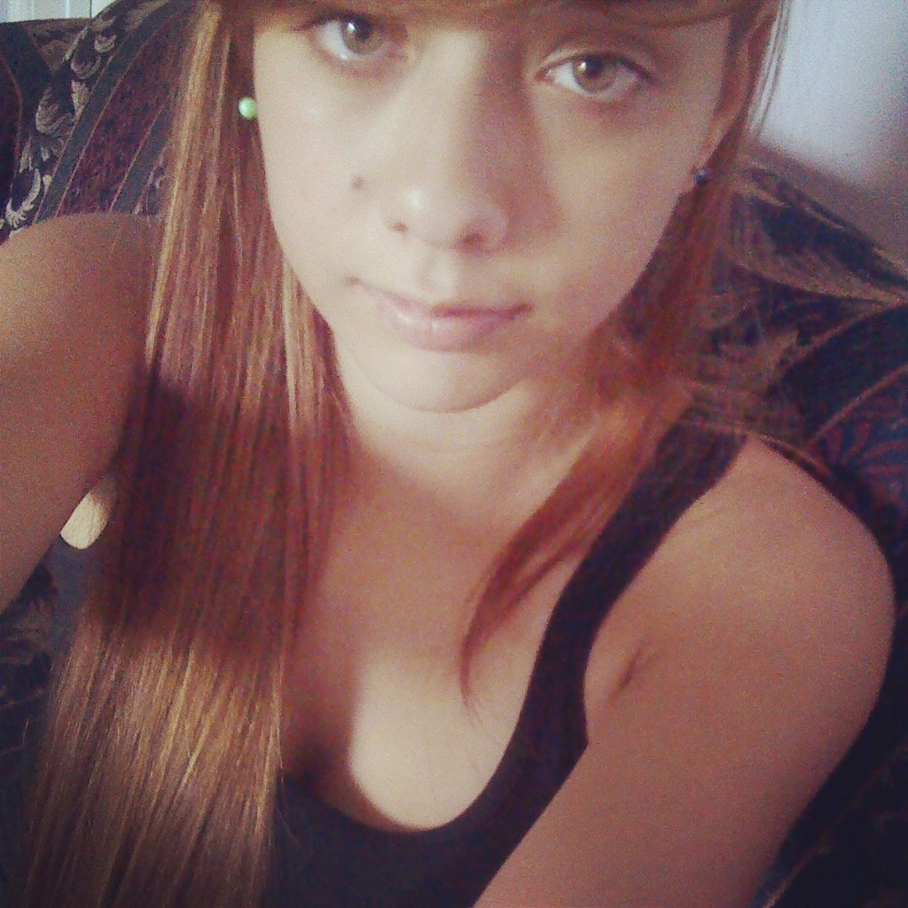 The Jessica. 19. Tired of Running from my Problems 
So i smoke my problems a w a y  #Stoner enuf said