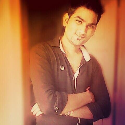 working in bonanza commodity p.v.t limited and study in  b.c.a final year