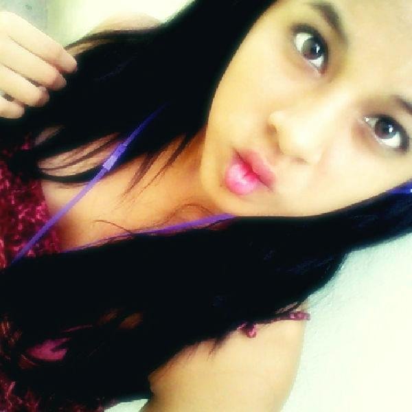 Me Gusta la Musica y ver peliculas y un poco leer ;)
