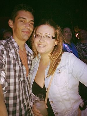 Si quieres ser feliz, no escuches todo lo que te dicen, no creas todo lo que ves y no digas todo lo que sabes, enamorado de Esmeralda hasta las trancas!