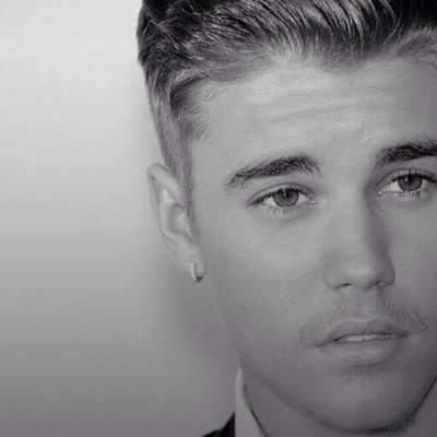 i saw you, justin can see u too.
