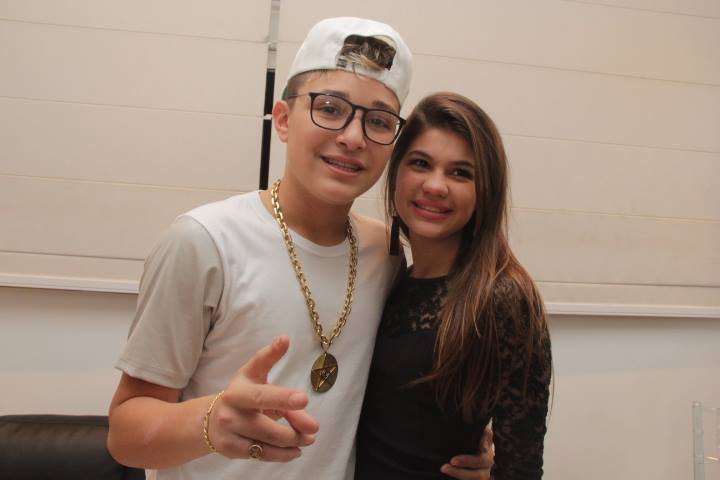 sou adriana moro em guarulhos são paulo idolos mc gui  ♥ luiz bacci  ♥