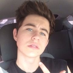 nashalwaysg's profile picture. 