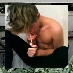 “i was made to keep your body warm, but im cold as the wind blows so hold me in your arms.” 21, single and bisex.