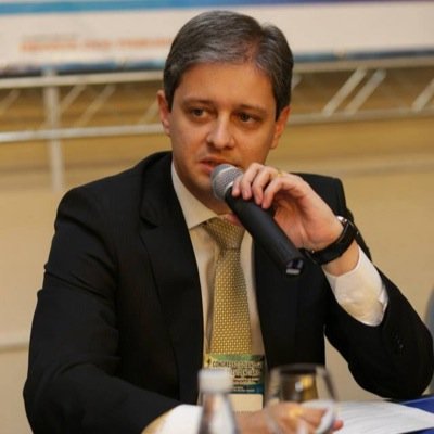 Advogado previdenciarista e de mercado de capitais. Árbitro da CAMES!