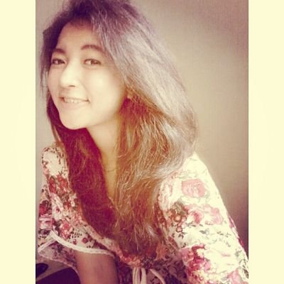 Sesfi triwahyuni⇆sesfi. June17 '94|Fakultas Kedokteran prodi Farmasi||UNISSULA☺.