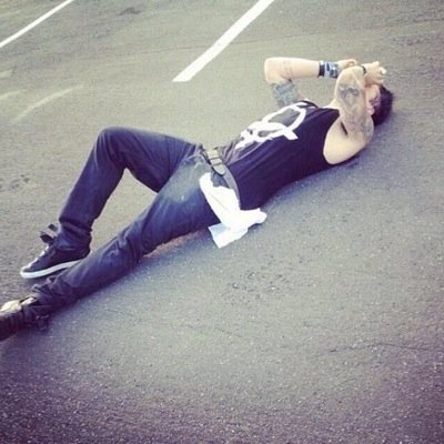 Ewatkinsoficial's profile picture. 