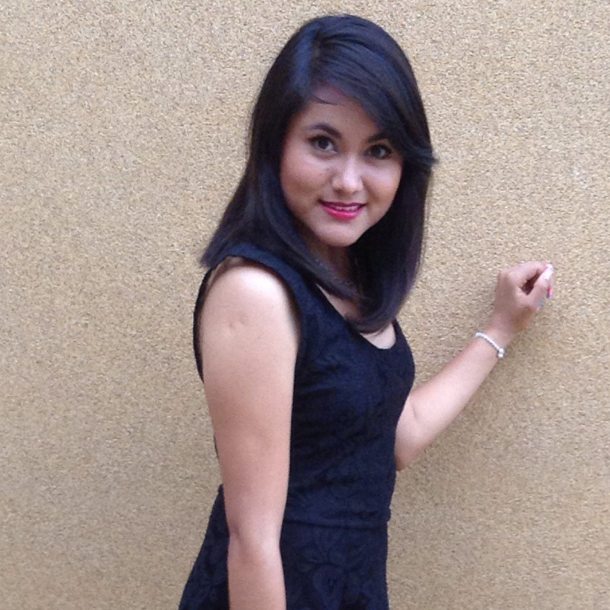 arq2593's profile picture. 