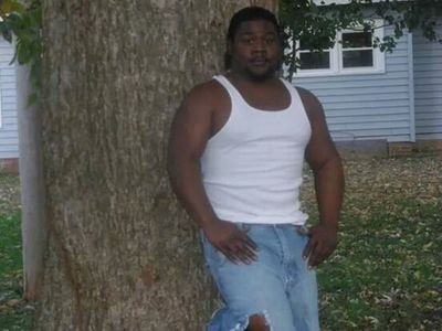 I'm a adult entertainer and I also just started managing Rappers, R&B singers, Country, Gospel and Rock.... I am dedicated to my artists