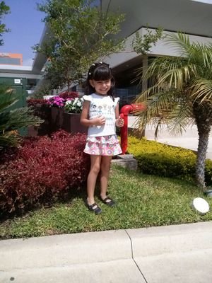 karlitajara09's profile picture. 