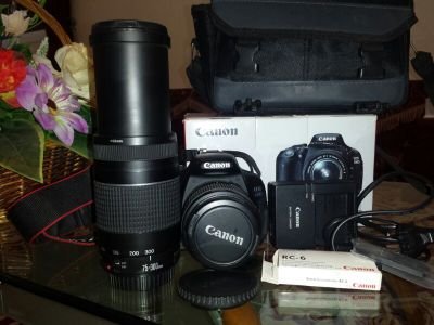 بيع وشراء كاميرات كانون وعدساتها 0568843343