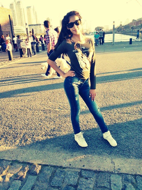 ayelentello12's profile picture. 