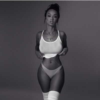 Admiring the beautiful women of the world