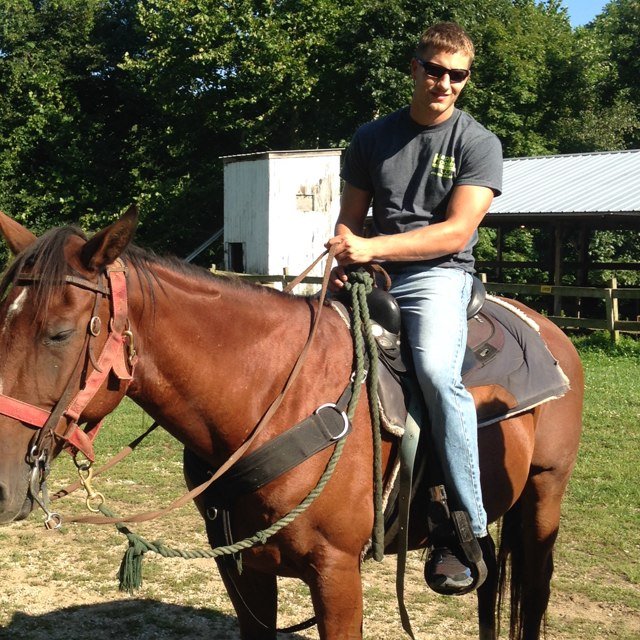 BriBam92's profile picture. In this picture im on a horse