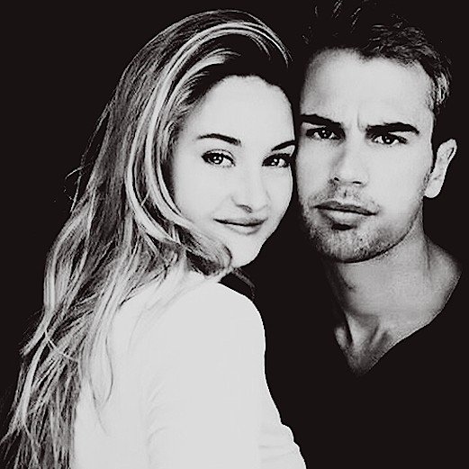 Eat~Sleep~Sheo~Repeat
Daily Honoring of Queen Shai and King Theo