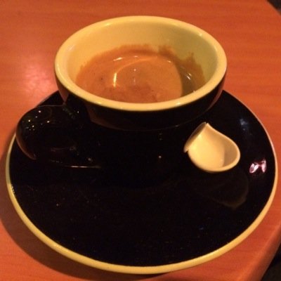 Buscando los cafés más ricos del DF
Espresso corto, dopio, largo, ristreto, cortado y sin cortar