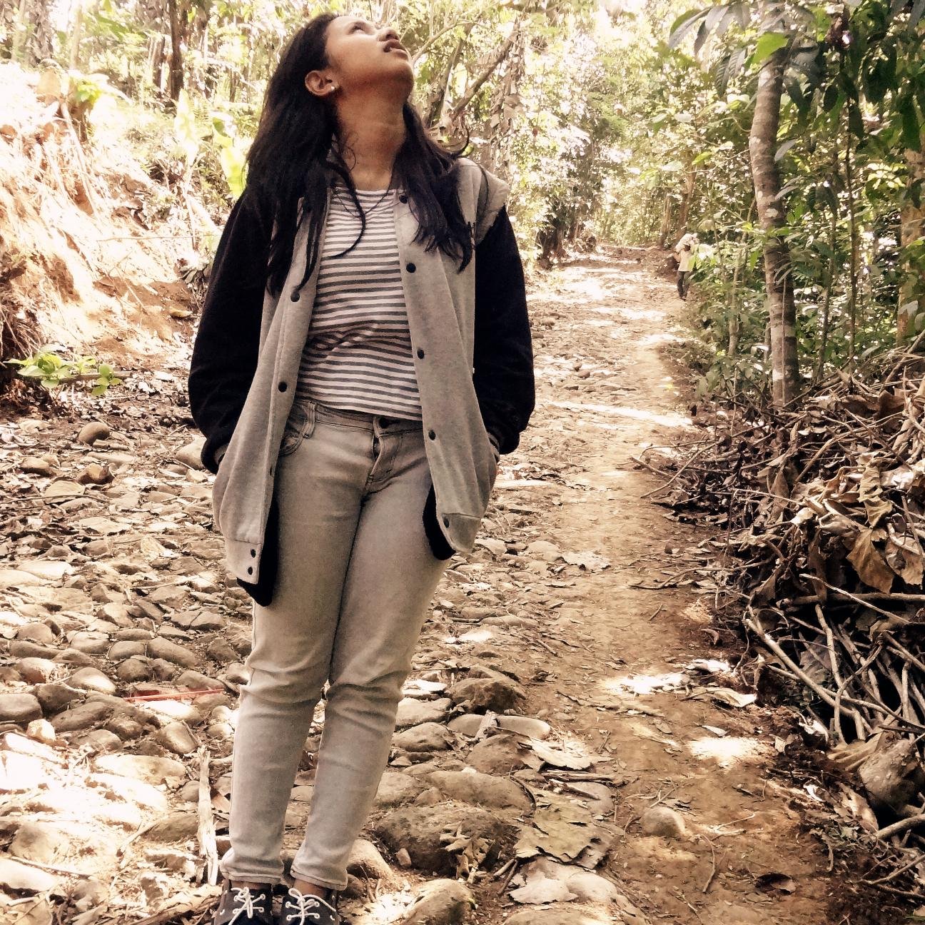 an student of smkn 3 magelang | my hobby is singing and dancing | @rapidmadboys | wlcm to my profile ^_^