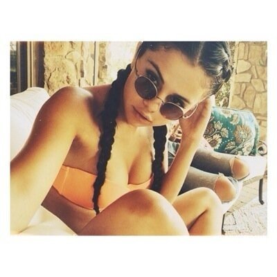 Aye It's Selena ! {RP/FL