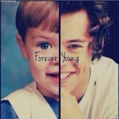I AM A HUGE FAN OF HARRY STYLES. FOLLOW ME IF YOU TOO:-)''Wanna know One Direction style?''
