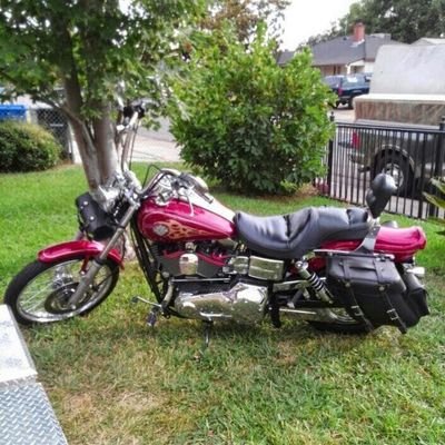 tlorenz523's profile picture. 