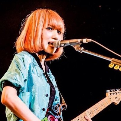 SCANDAL好きな中2です！
無言フォローすいません
