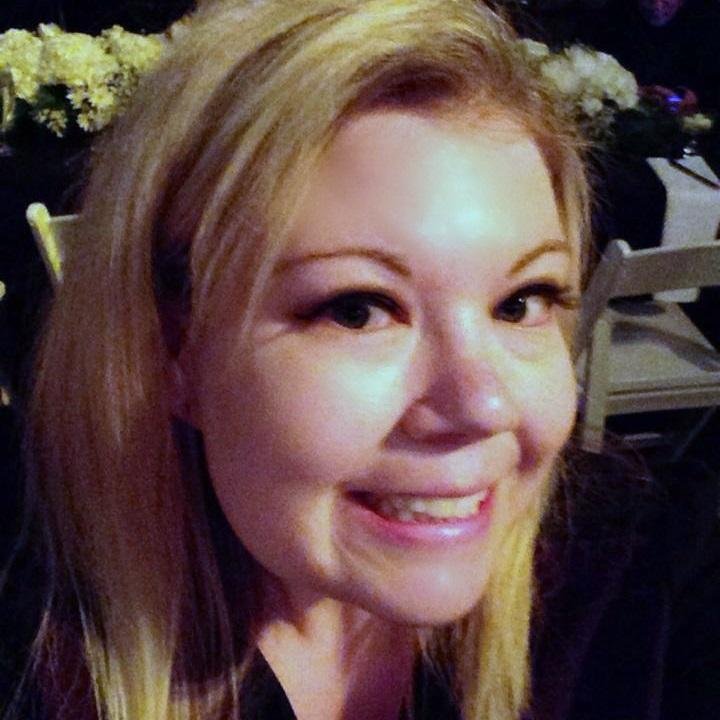 Writer, recapper, and editor for http://t.co/WALDwsaugn - your go-to site for all things TV, movie, and entertainment related! Includes recaps for #ANTM & #TVD