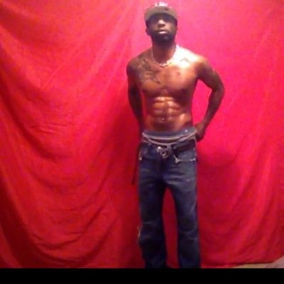 Im a straight male. I like white females. Me and my girl enjoy other females. Share. Only https://t.co/0NfZTTaFC5 homo!and i also RT and will share pics with girls#nohomo