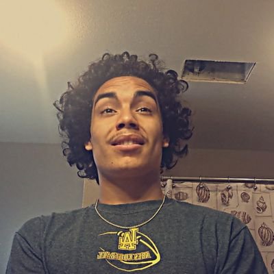 Young && Motivated 
Instagram: ThatManChant
