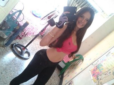 Instagram: @Vanesacoloradog Follow Me :)Just tell me and I follow u ;)