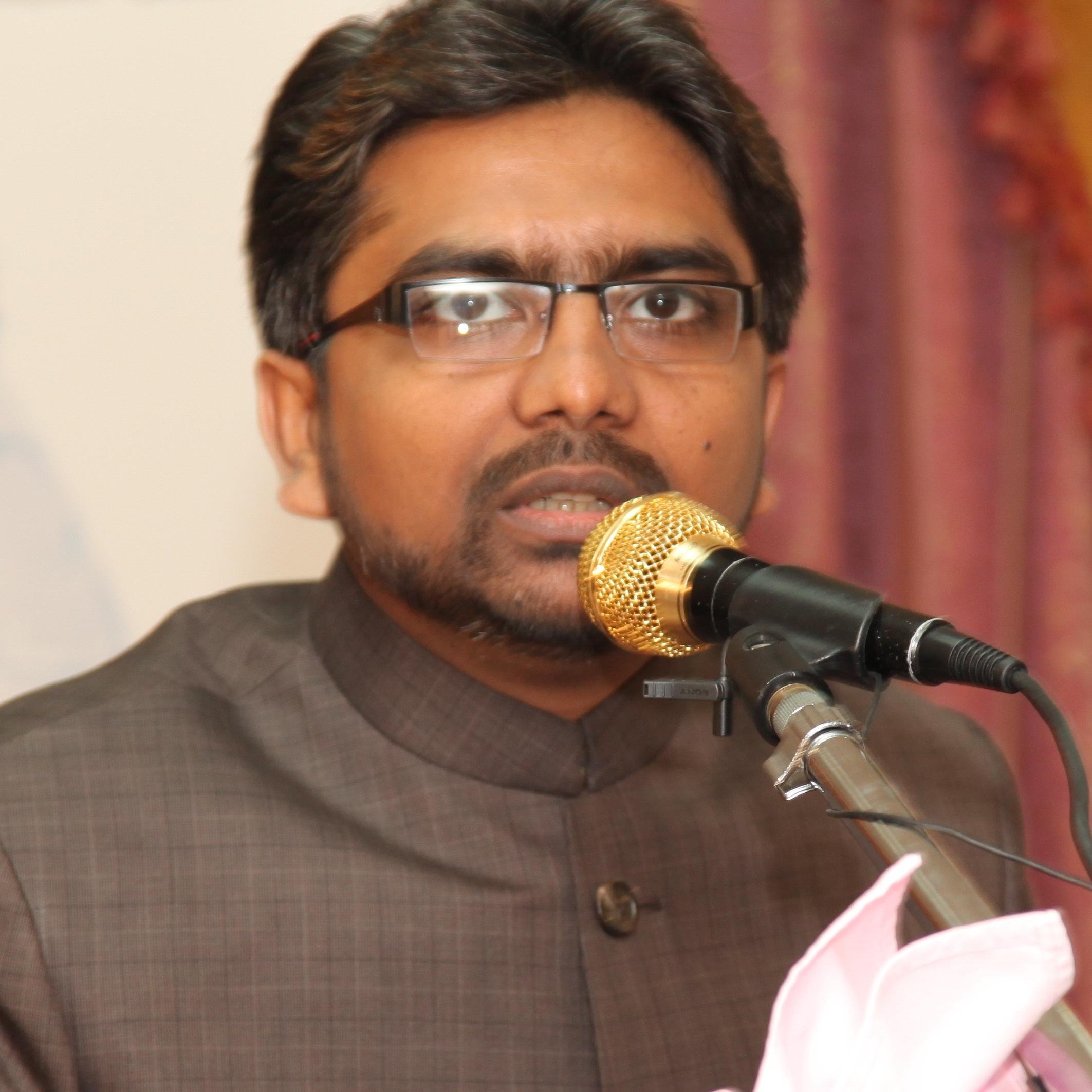 An Urdu poet & a Civil Engineer from Bihar India working in Qatar have authored five Poetry books. I m General Secretary of Bazm-e-Urdu Qatar (founded in 1959).