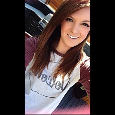 party_girl_bri's profile picture. 