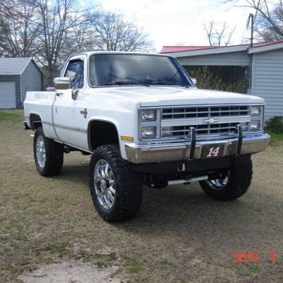 Submit your old lifted trucks to us.