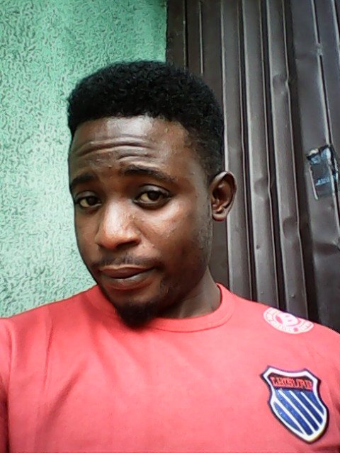 #TeamManUtd#TeamFollowBack#TeamPutGod1st#TeamSAF#TeamFuriousFergie#TeamCR7#TeamM.O.B..mention 4 a ffbck!
