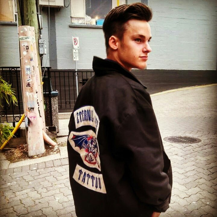 eddymgraham's profile picture. artist//writer//adventurer